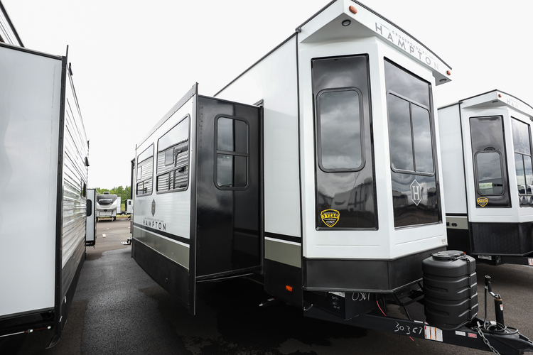 2023 CROSSROADS HAMPTON 370FDL