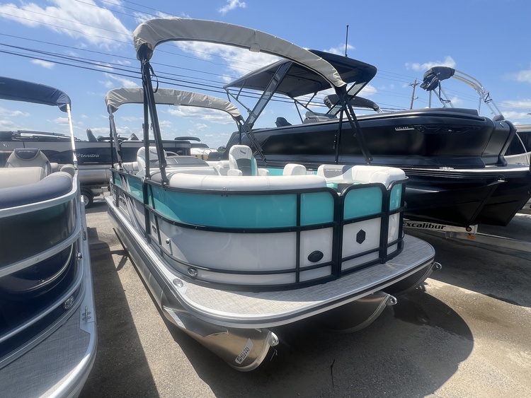 2023 SOUTH BAY 222 RS TRIPLE