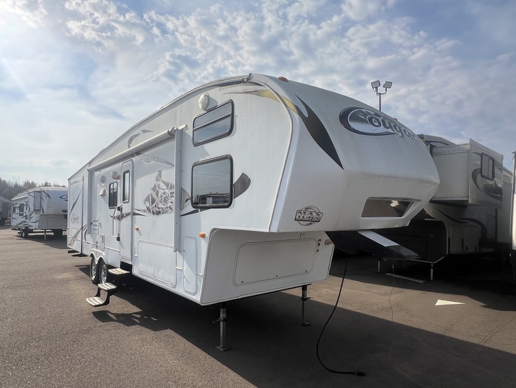 2010 KEYSTONE COUGAR 322QBS