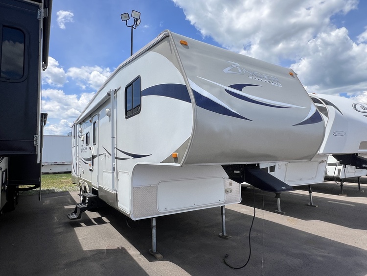 2012 CROSSROADS ZINGER 29BH