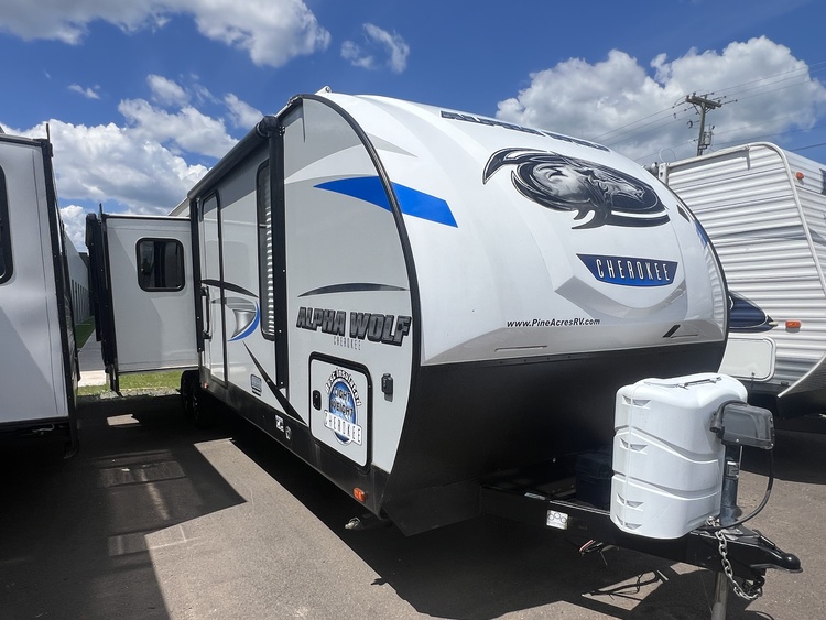 2020 FOREST RIVER CHEROKEE ALPHA WOLF 26RL